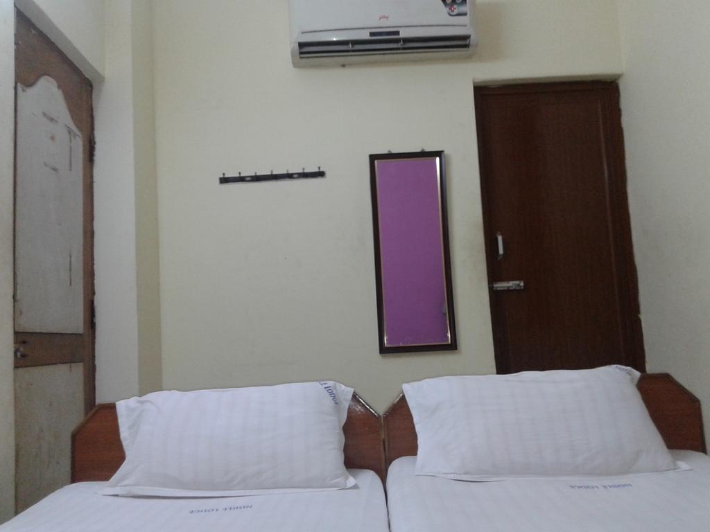 Hotel Noble Residency Tirupati Zimmer foto
