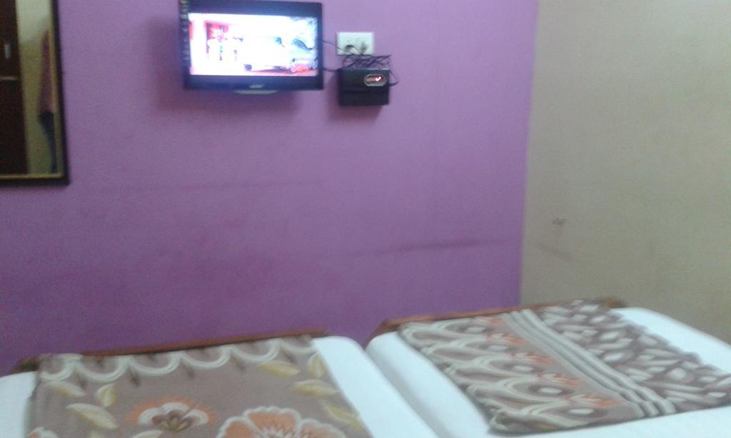 Hotel Noble Residency Tirupati Zimmer foto